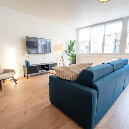 Appartement Grand Idéal Famille, Proche Plage, Bon Emplacement Pour Visiter La Côte D'azur Nice
