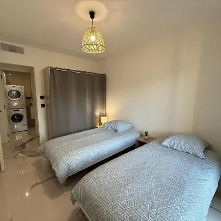 Apartment Sea View, Modern And Terrace