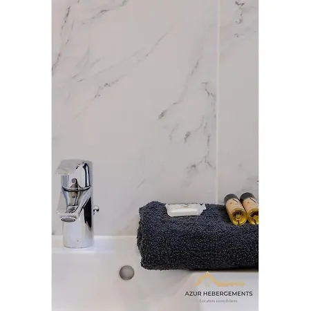 Apartment Centre, Proche Gare Avec Climatisation *