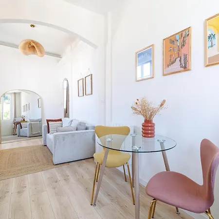 Cozy And Bright - Port Of Apartment *