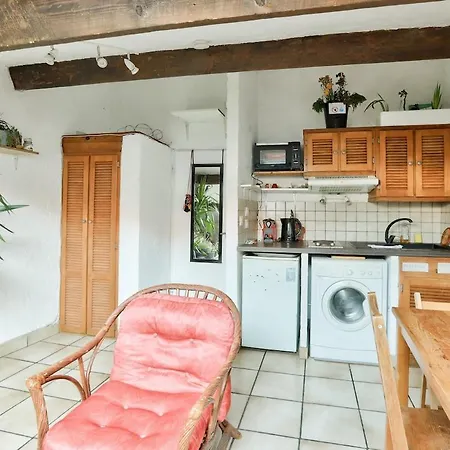 Apartment Charming 1br Flat At Center *