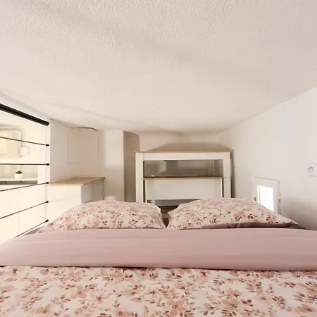 Apartment Centre, Proche Gare Avec Climatisation