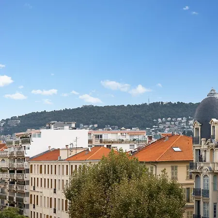 Renting - Hugo - Luxury Honeymoon Terrace Park View Free Parking Appartement Nice