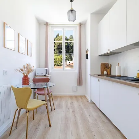 Cozy And Bright - Port Of Apartment *