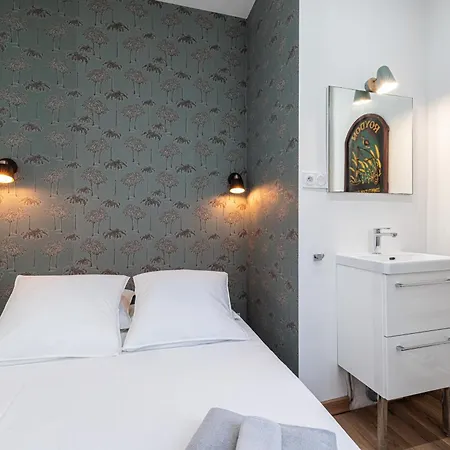 Apartment Centre - 10 Min - 5 Min Des Transports En Commun Nice
