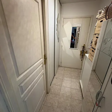 Appartement 27m2 En Résidence Standing Piscine *