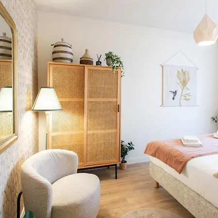 Apartment L10 Staywiz Us - Clemenceau Central, Next Train Station *