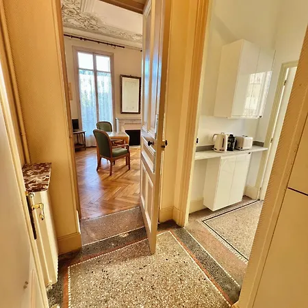 Residence La Villa Leonie 3*