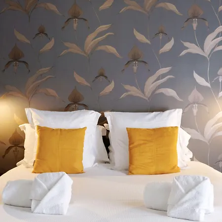 Arome Hotel 3*
