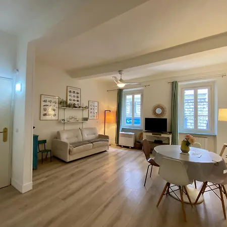 Appartement Joli Niçois En Bord De Nice
