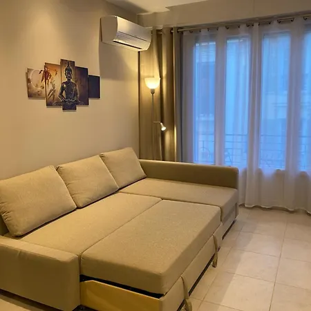 Apartment The Entire 2 Rooms, Balcony, Sea View *