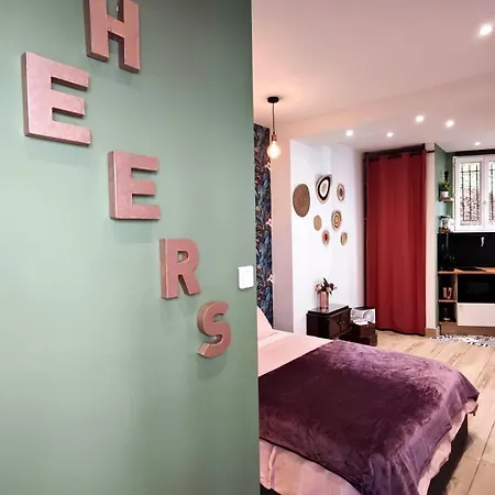 De Charme Climatisé Gare Riquier Appartement *