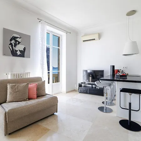 Pretty 1 Bdr By The Sea Nice