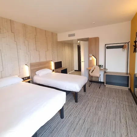 Stade Riviera Hotel 3*