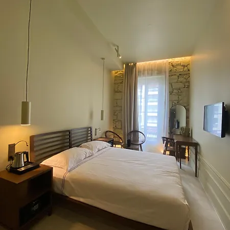 Hotel Naomi 3*