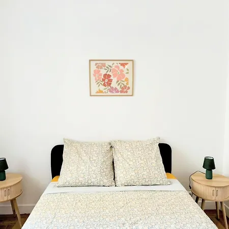 Apartment Avec Balcon, Pres De La Et Promenade Des Nice