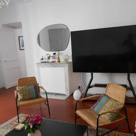 Exceptional Location Beaches Cours Saleya Apartment