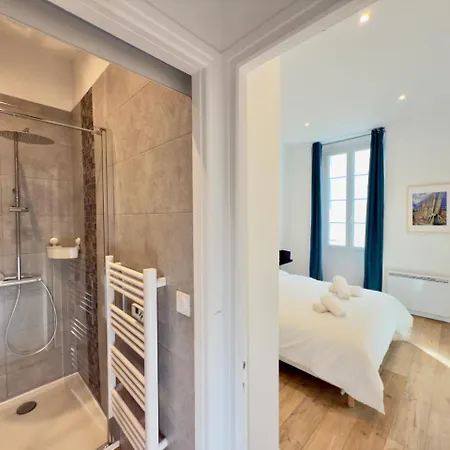 Ze Perfect Place - Chic & Cosy Au Port - Ac Apartment