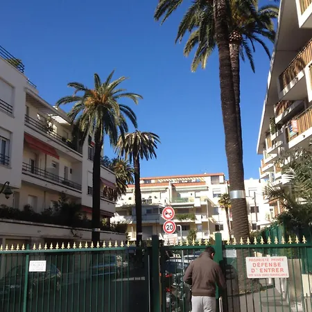 Near The Sea Apartment *