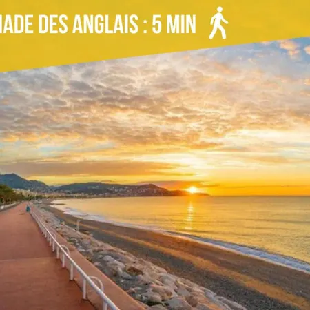 Avec Balcon, Pres De La Et Promenade Des *
