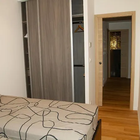 Le Palais Diane - Cosy, Moderne Et Climatisé Appartement