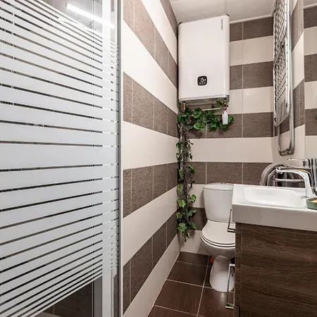 Appartement En Plein Cœur De La Vieille à *