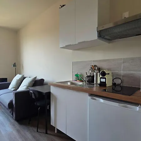 Lx155 Roof Terrace Center Mobility Lease Apartment *