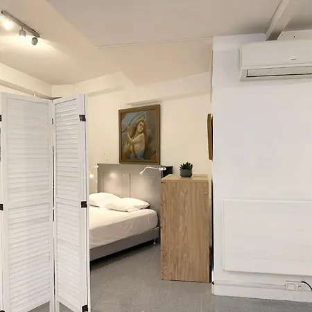 Cocon Au Calme Près De La Avec Stationnement Public Gratuit Dans La Rue Appartement Nice