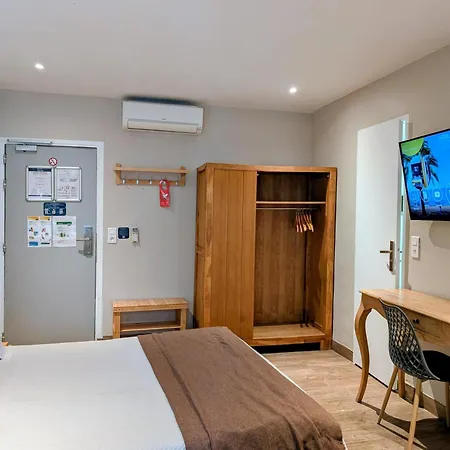 H33 Hotel