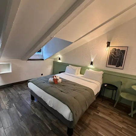 De Berne Hotel 2*
