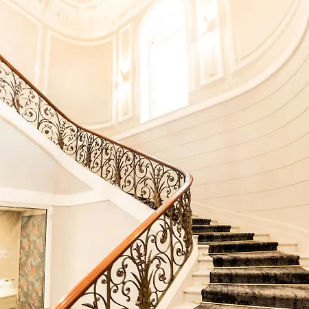 Vendôme Hotel 3*