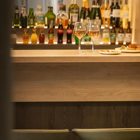 Vendôme Hotel 3*