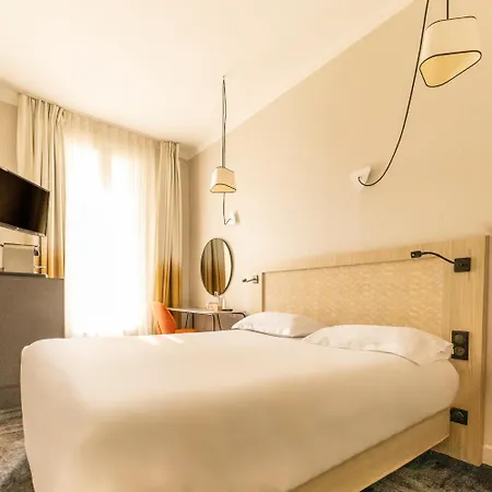 Vendôme Hotel 3*
