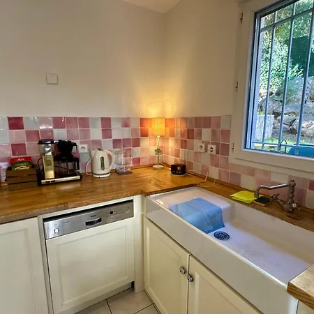 Apartment Villa Soraya Nice - Sunny Appartment Cote D'Azur With Large Garden *