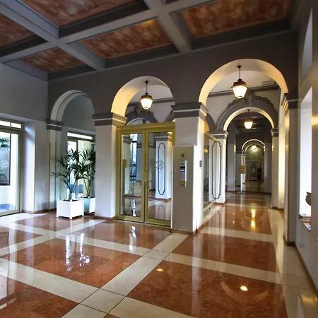 Appartement Grand Center At 2 Minutes Walk From The