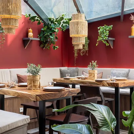Hotel Ikonik Jean Medecin