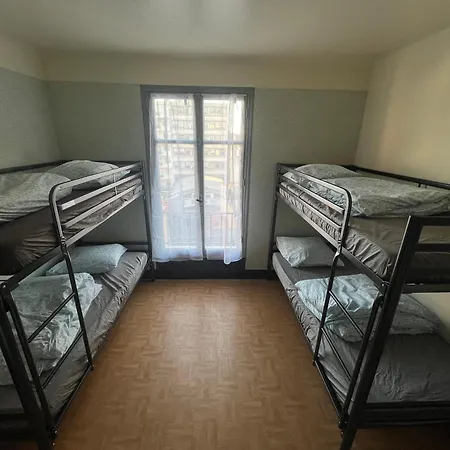 Auberge de jeunesse Alpazur *