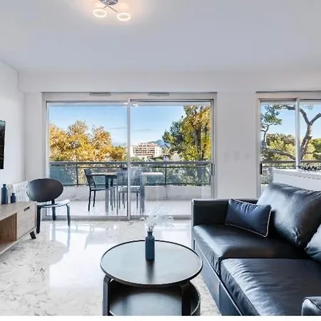 Sea View Pool Terrace Parking Air Conditioning 4sleeps *