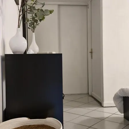 Magnifique 2 Pièces - Port De Appartement