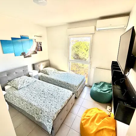 Appartement 3 Pièces Avec Parking A Chez David Nice