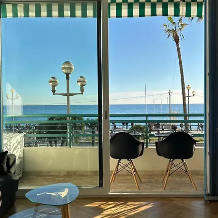 Carre D Or Face A La Appartement *