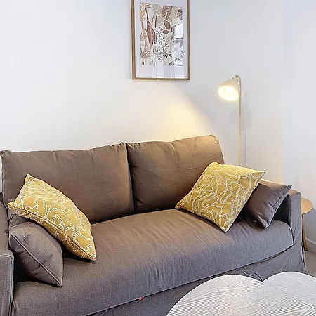 Appartement 2p Neuf Avec Terrasse, Proche