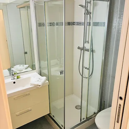 Liberte - Wifi, Ac, 2pers, Hyper Centre Apartment *