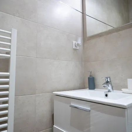 Guestready - A Peaceful Near The Marina Apartment