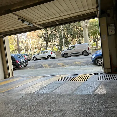 Apartment Superbe Port De Lumineux,clim , Parking