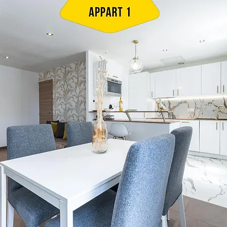 Casa Reine Jeanne- Ideal Groups & Family -central Near Train Station - Parking - New&confort-ac Apartment *