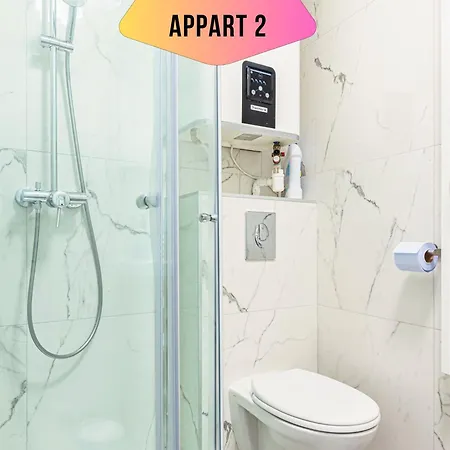 Apartment Casa Reine Jeanne- Ideal Groups & Family -central Near Train Station - Parking - New&confort-ac *