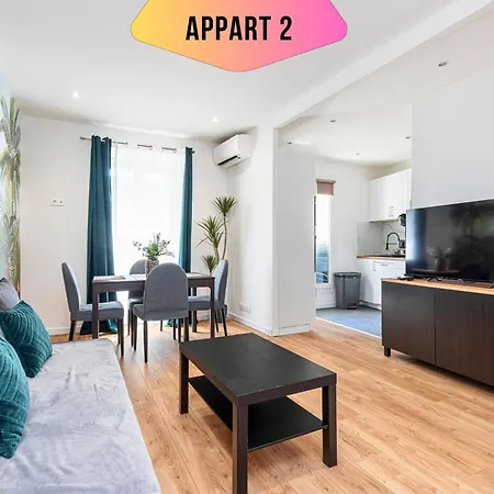 Apartment Casa Reine Jeanne- Ideal Groups & Family -central Near Train Station - Parking - New&confort-ac