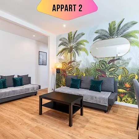 Apartment Casa Reine Jeanne- Ideal Groups & Family -central Near Train Station - Parking - New&confort-ac