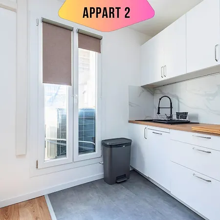 Apartment Casa Reine Jeanne- Ideal Groups & Family -central Near Train Station - Parking - New&confort-ac *